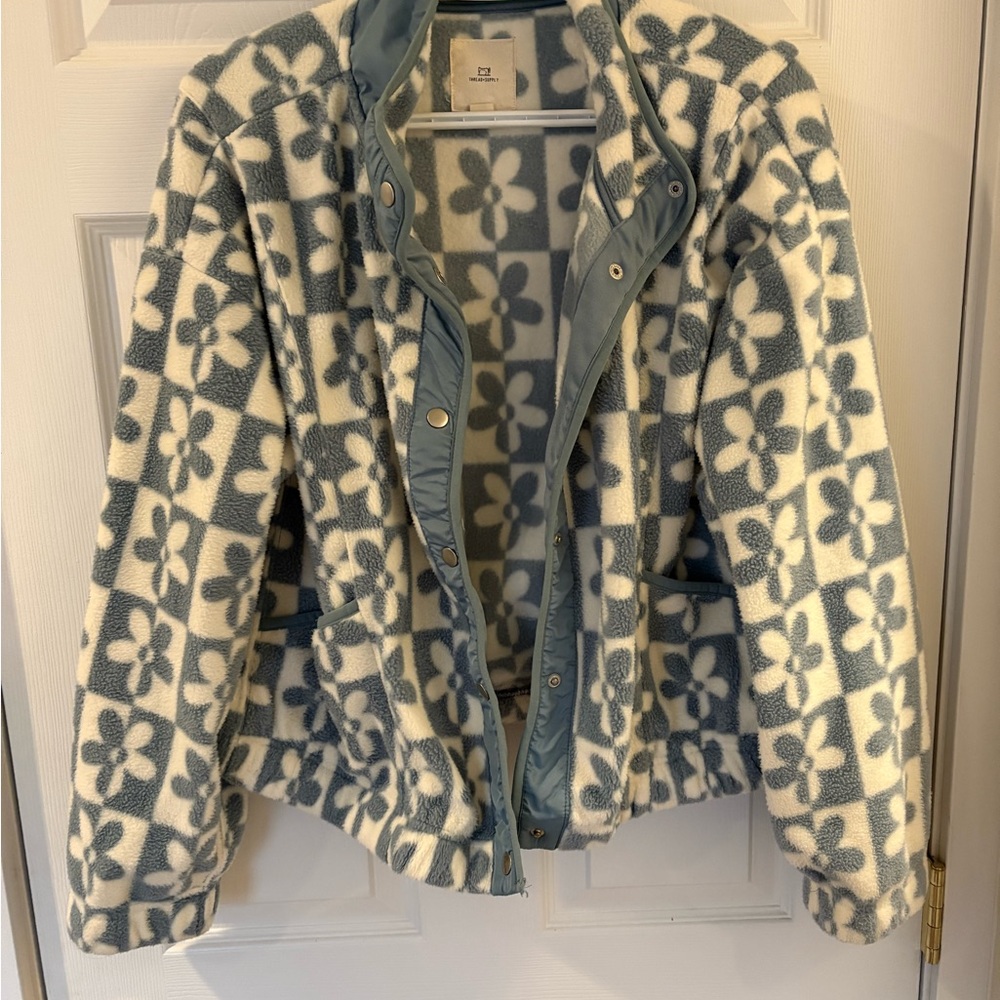 Floral Patterned Jacket in Blue and White